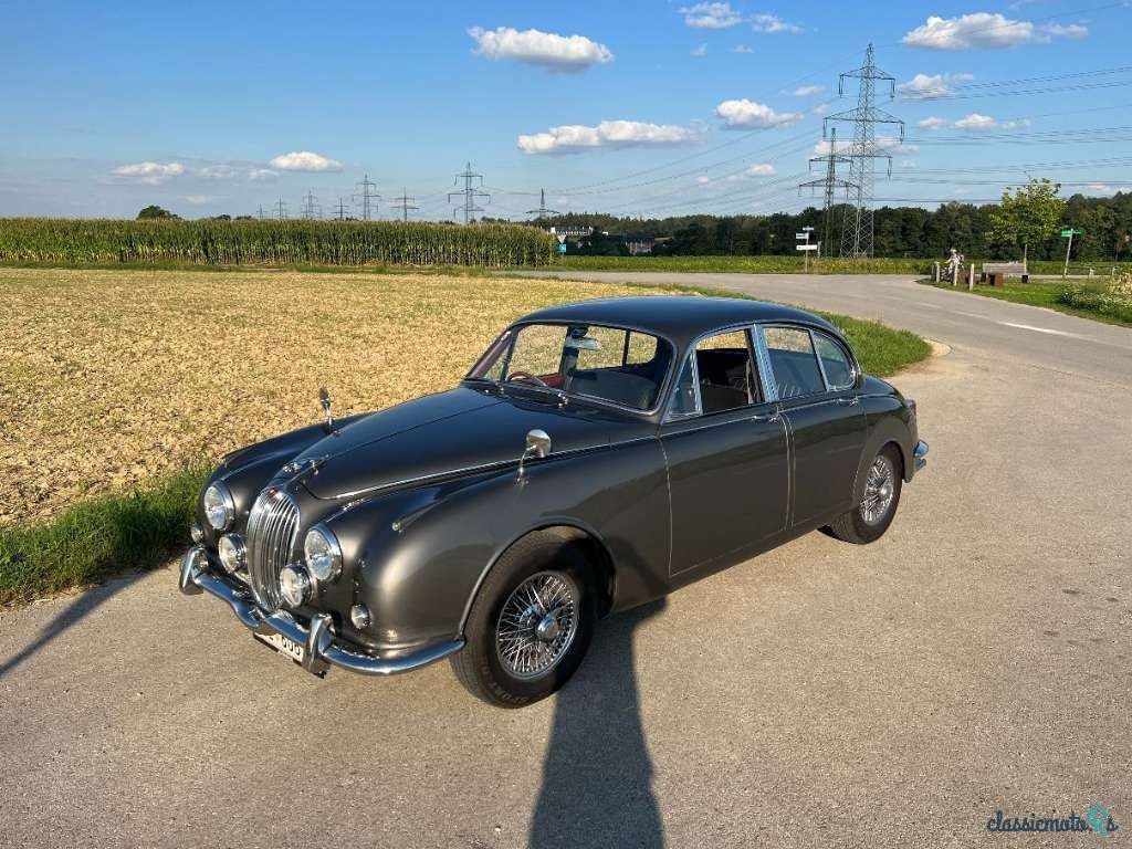 1969' Jaguar 240 photo #4