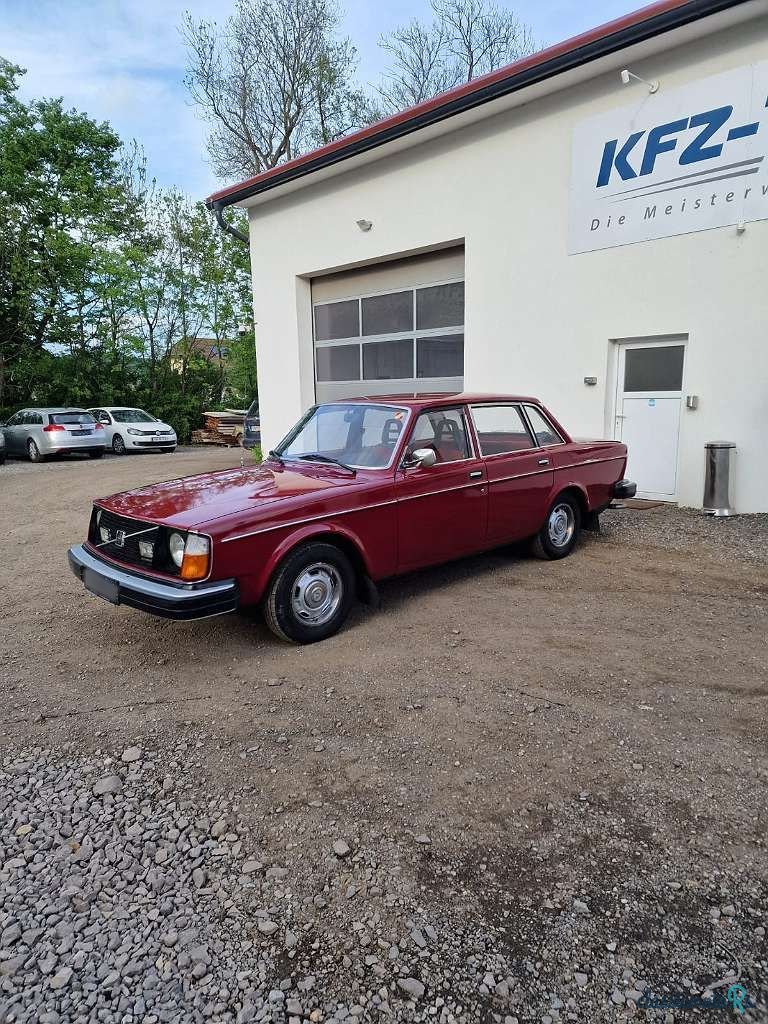 1976' Volvo Serie 200 photo #1