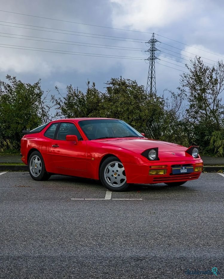 1987' Porsche 944 Turbo photo #2