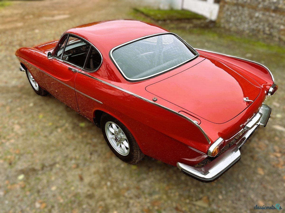 1967' Volvo 1800S photo #1