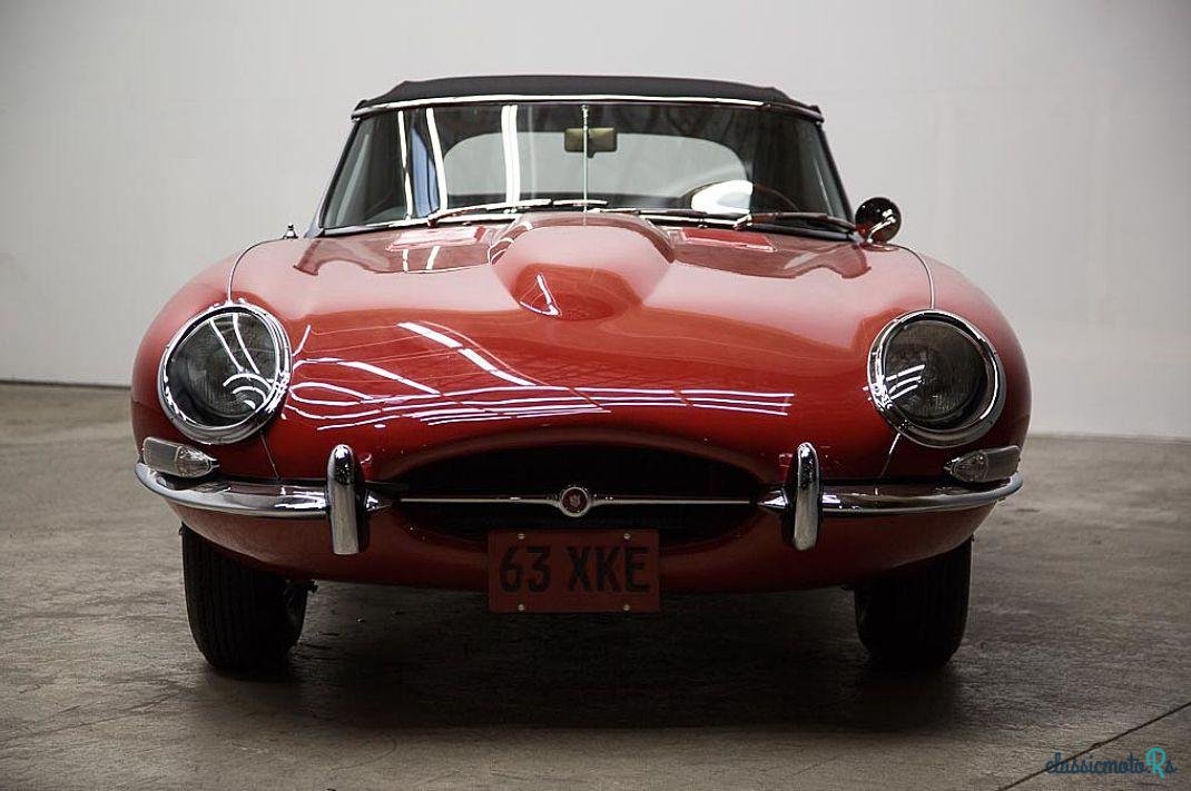 1963' Jaguar E-Type photo #3