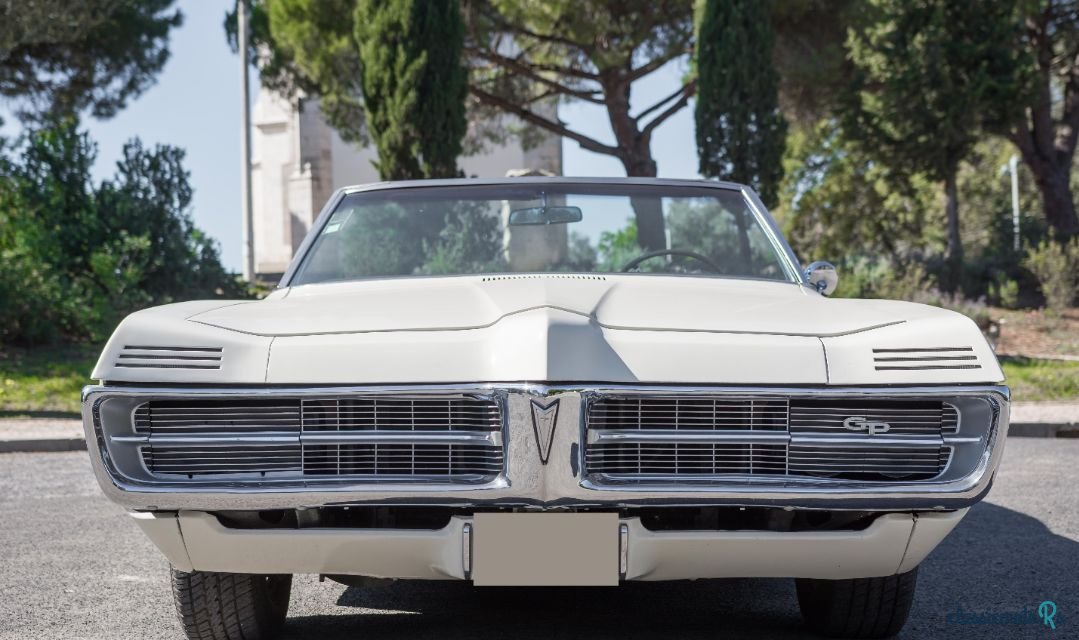 1967' Pontiac Grand Prix photo #4