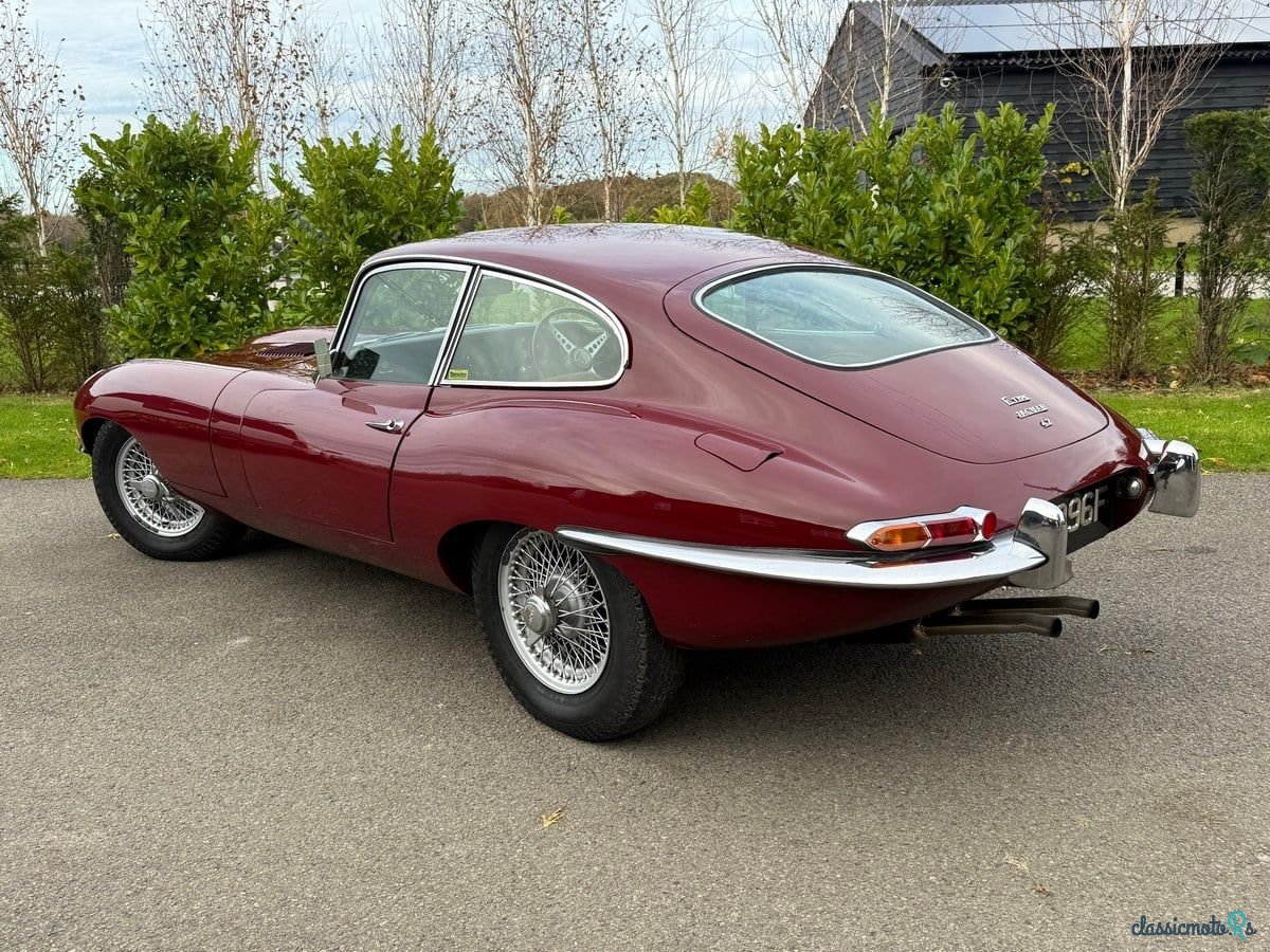 1968' Jaguar E-Type photo #1