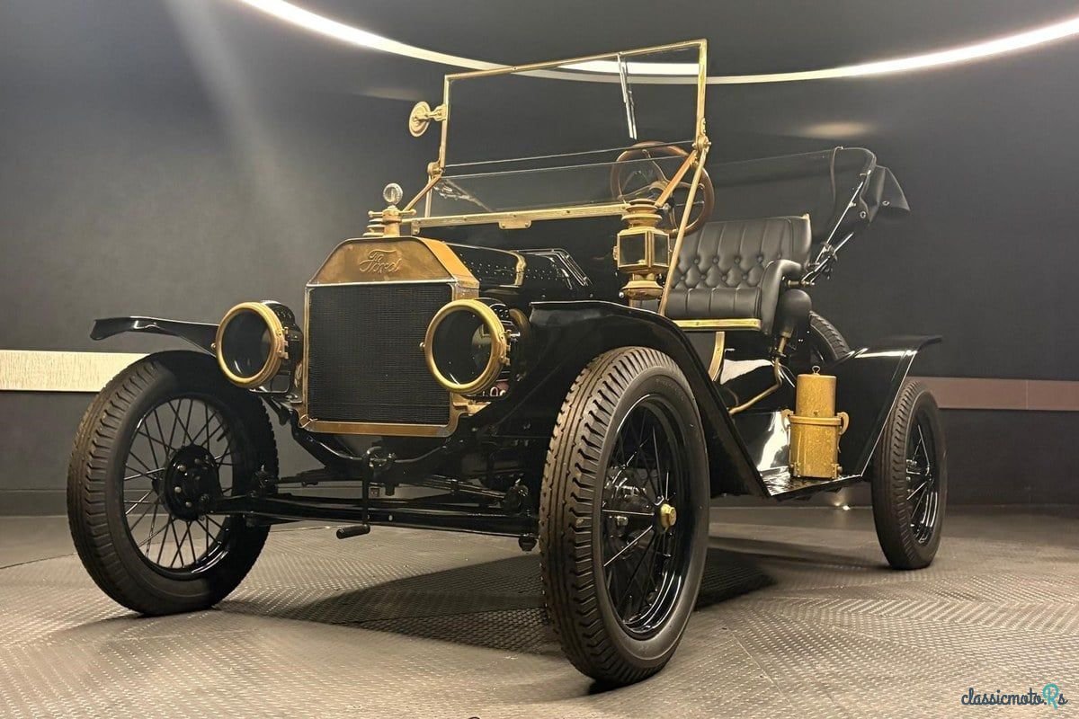 1920' Ford Model T photo #1