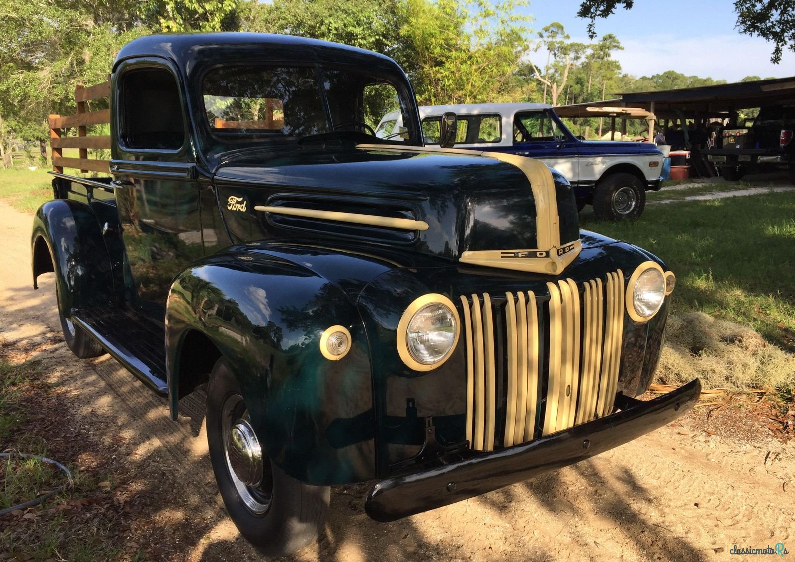 1945' Ford Pickup photo #3