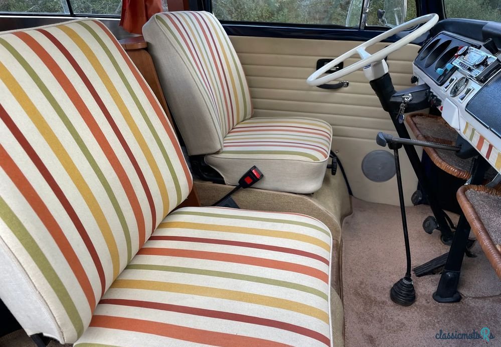 1971' Volkswagen Transporter photo #4