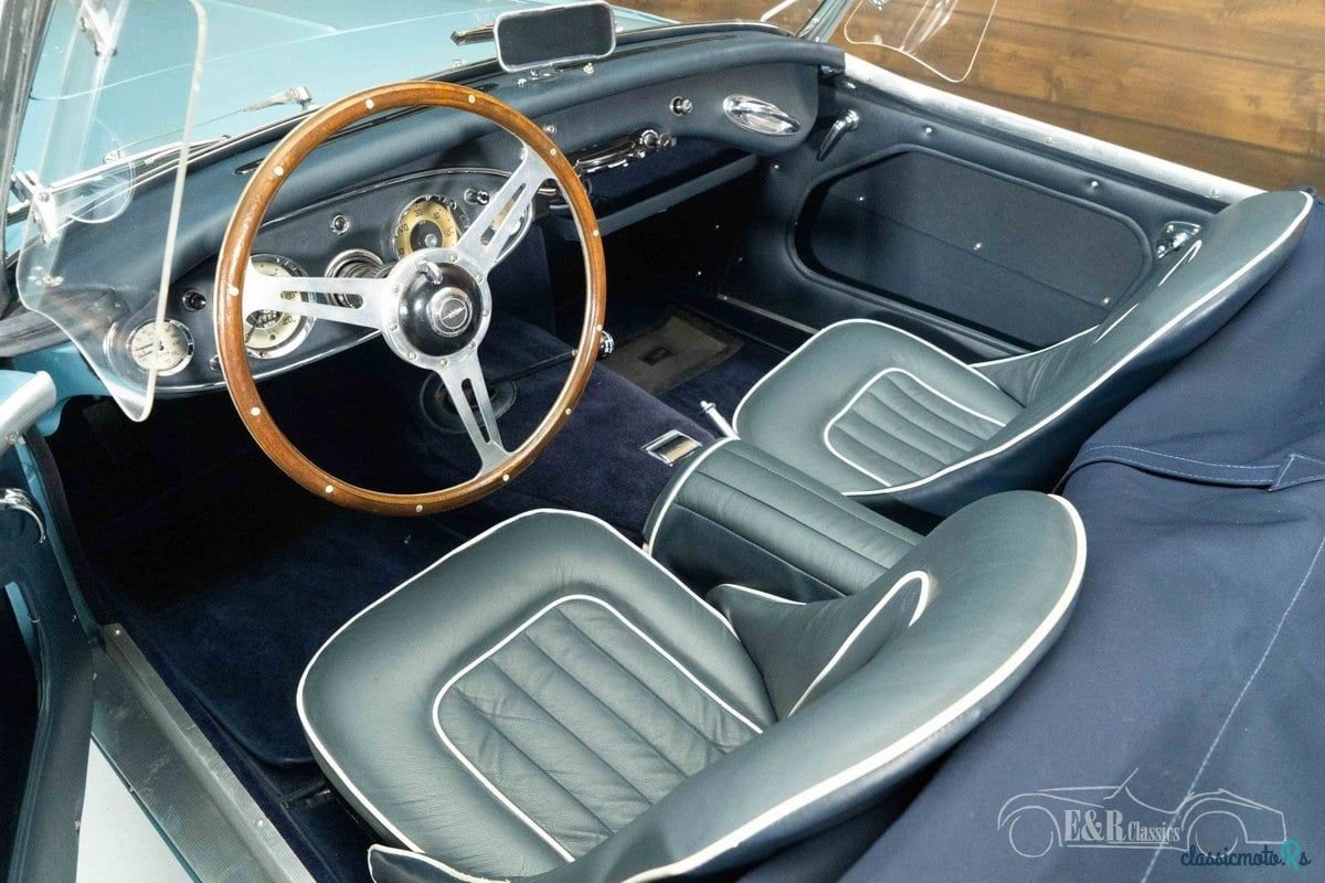 1958' Austin-Healey 100-6 photo #2
