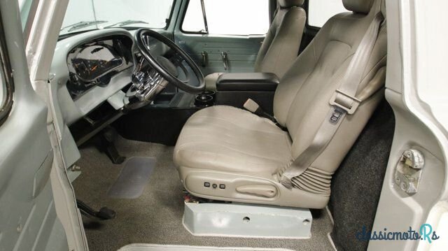 1963' Ford F-100 photo #3