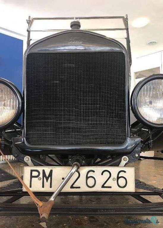 1923' Ford photo #5