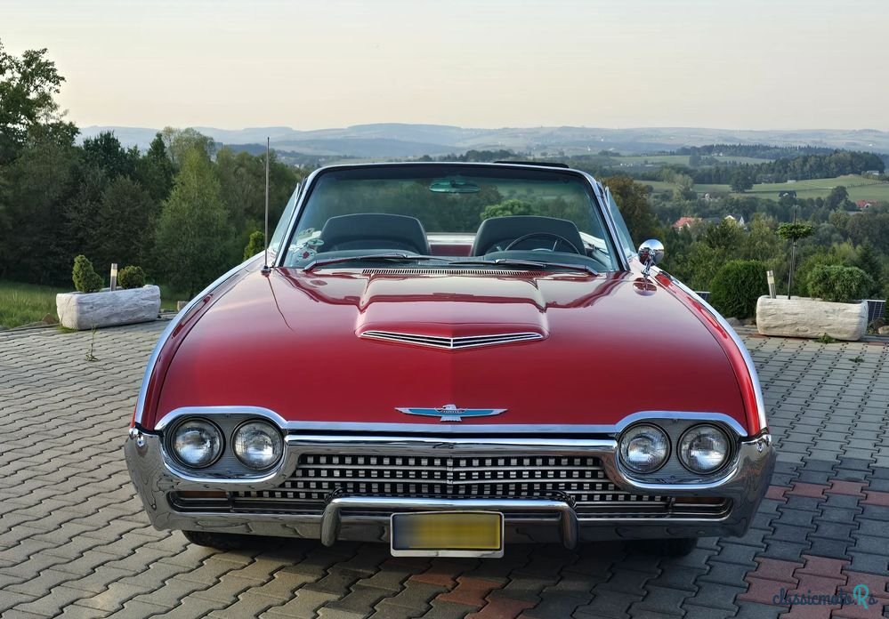 1962' Ford Thunderbird photo #2
