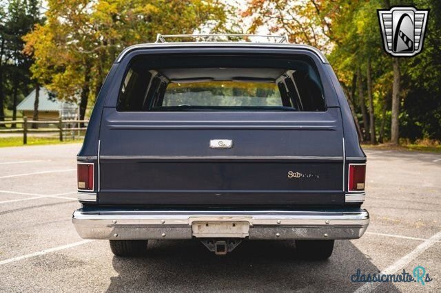 1985' Chevrolet Suburban photo #5
