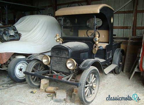 1922' Ford Model T C-Cab Pickup photo #3