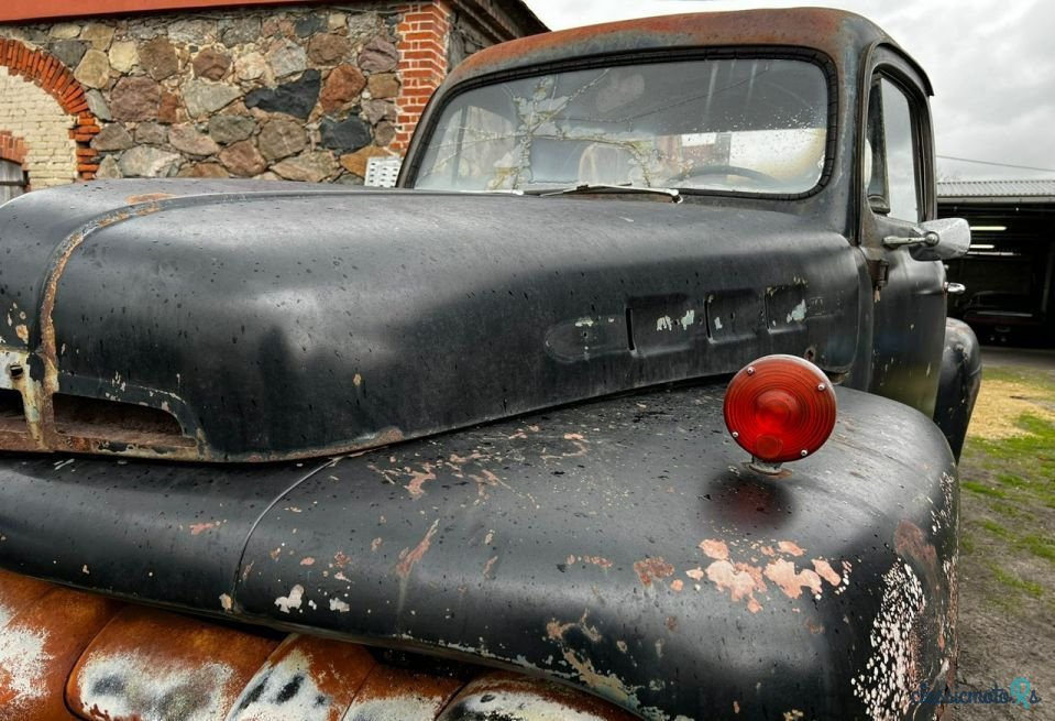1951' Ford F-2 photo #3