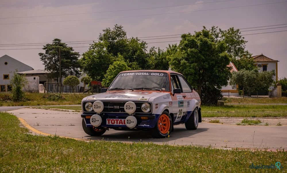 1975' Ford Escort photo #3