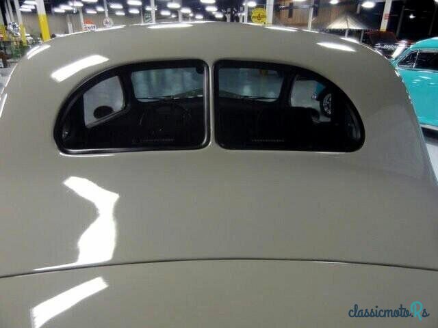 1940' Ford photo #6
