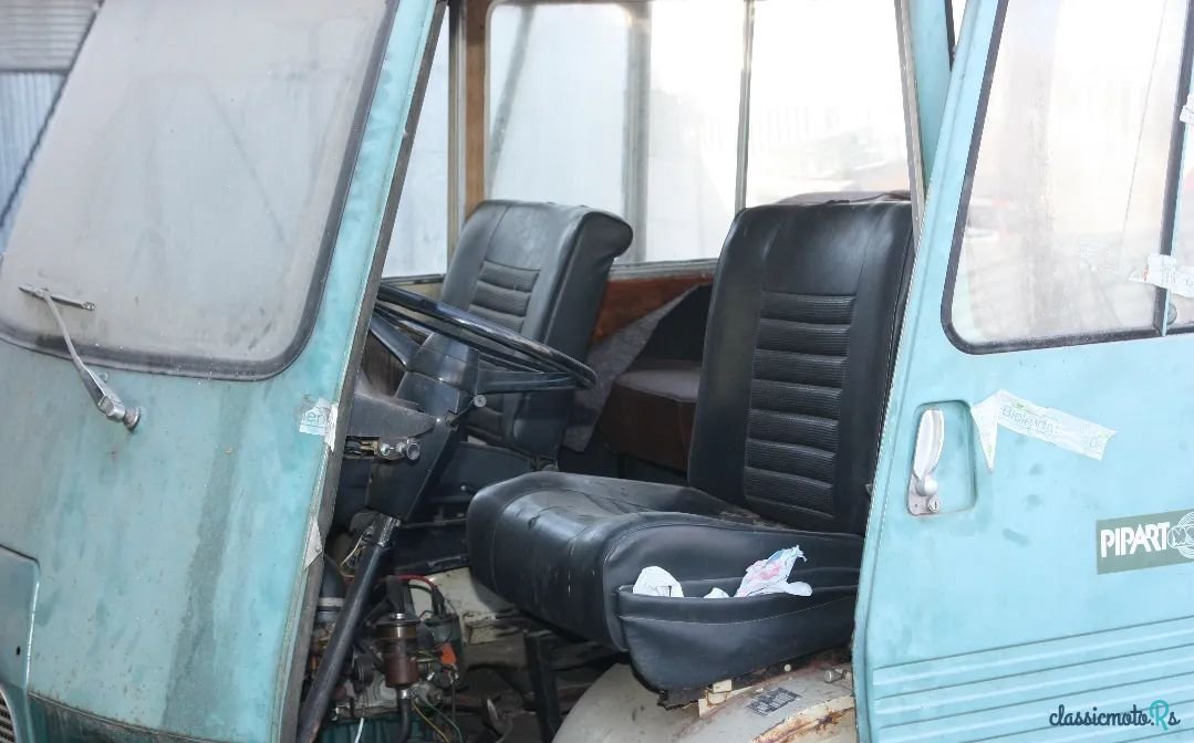 1966' Peugeot J7C photo #4