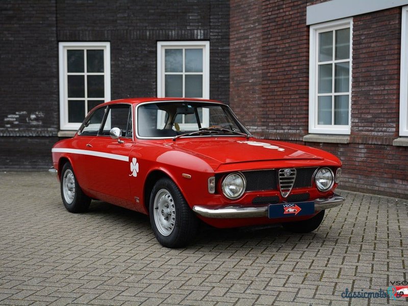 1968' Alfa Romeo Giulia photo #6