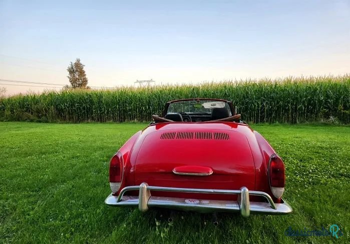1972' Volkswagen Karmann Ghia photo #3