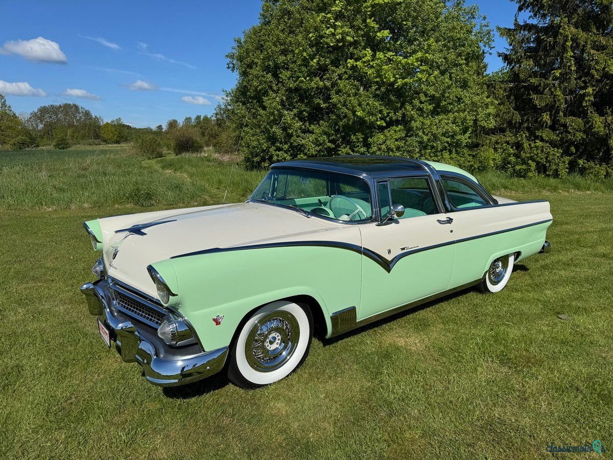 1955' Ford Crown Victoria photo #5