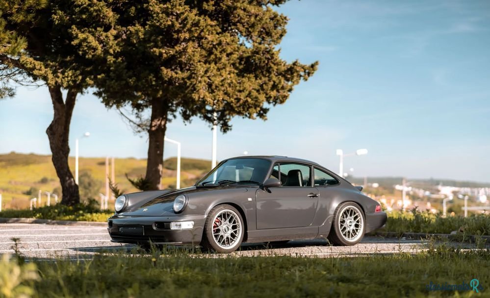 1989' Porsche 911 Carrera 4 photo #4