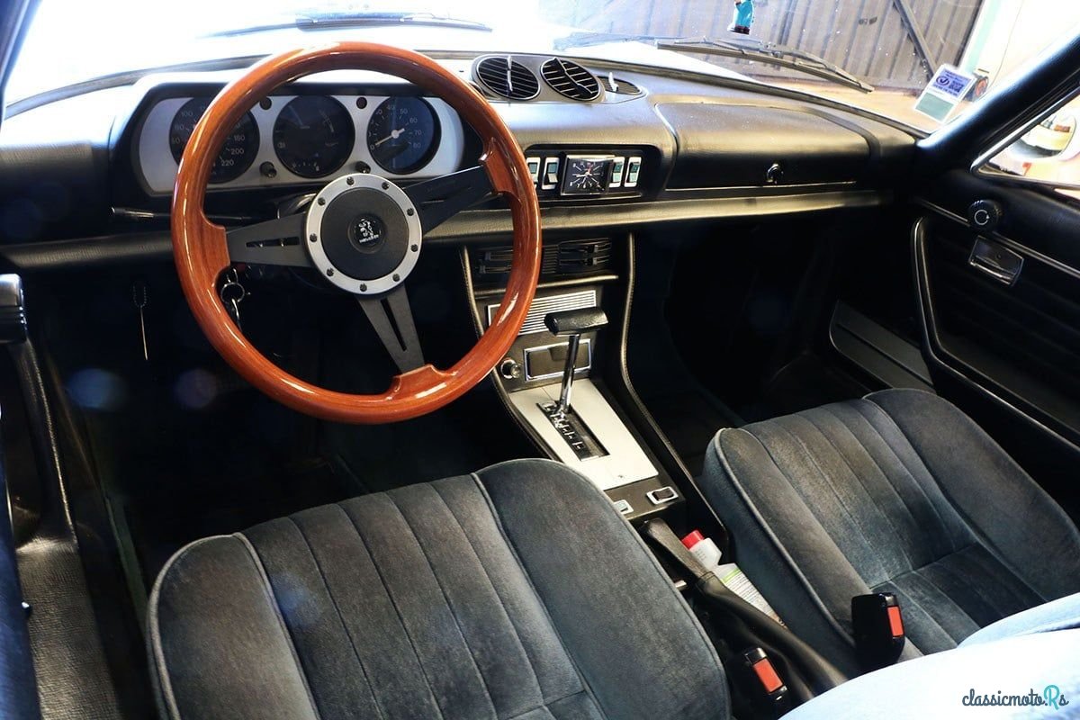 1976' Peugeot 504 photo #5
