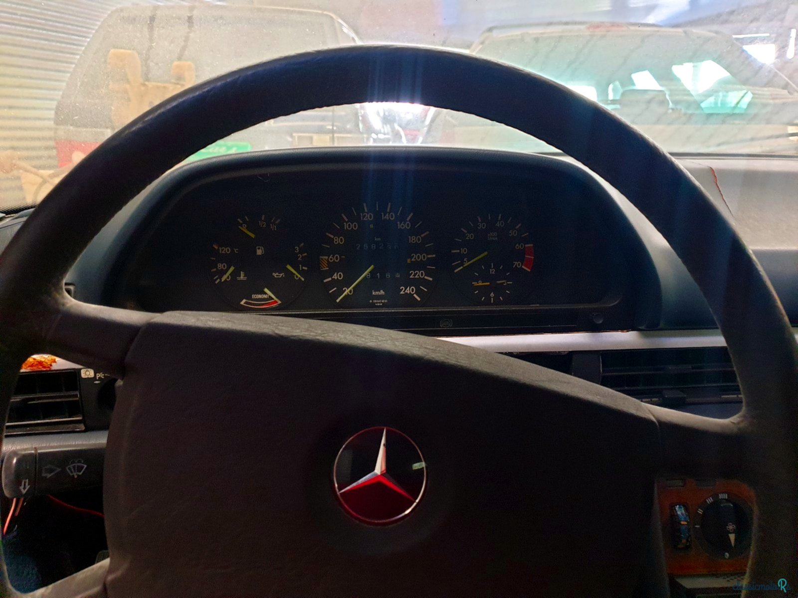 1984' Mercedes-Benz 380SEC photo #4