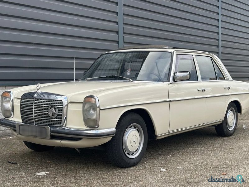 1973' Mercedes-Benz 280 photo #1