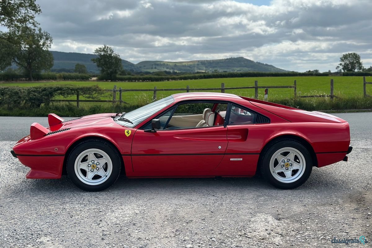 1981' Ferrari 308 photo #6