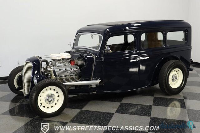 1935' Ford Deluxe photo #5