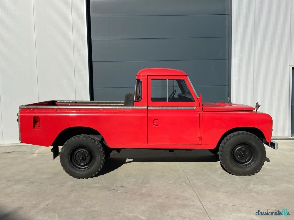 1980' Land Rover Serie III photo #3