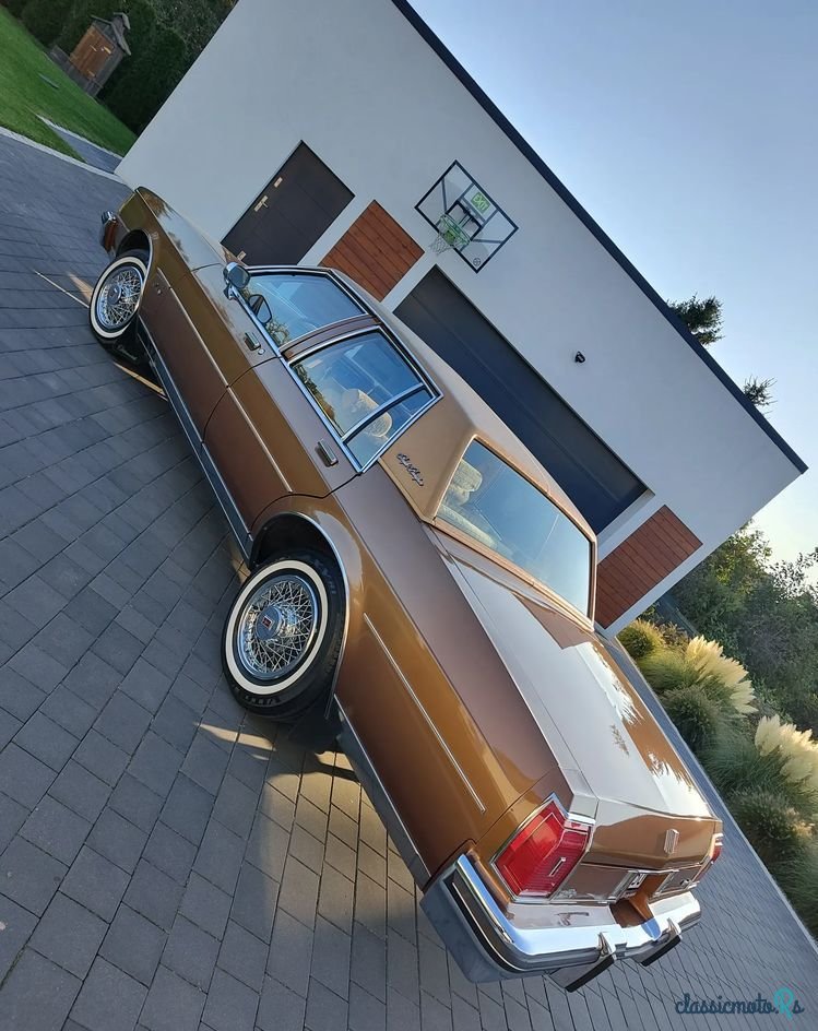 1980' Oldsmobile Delta 88 photo #4