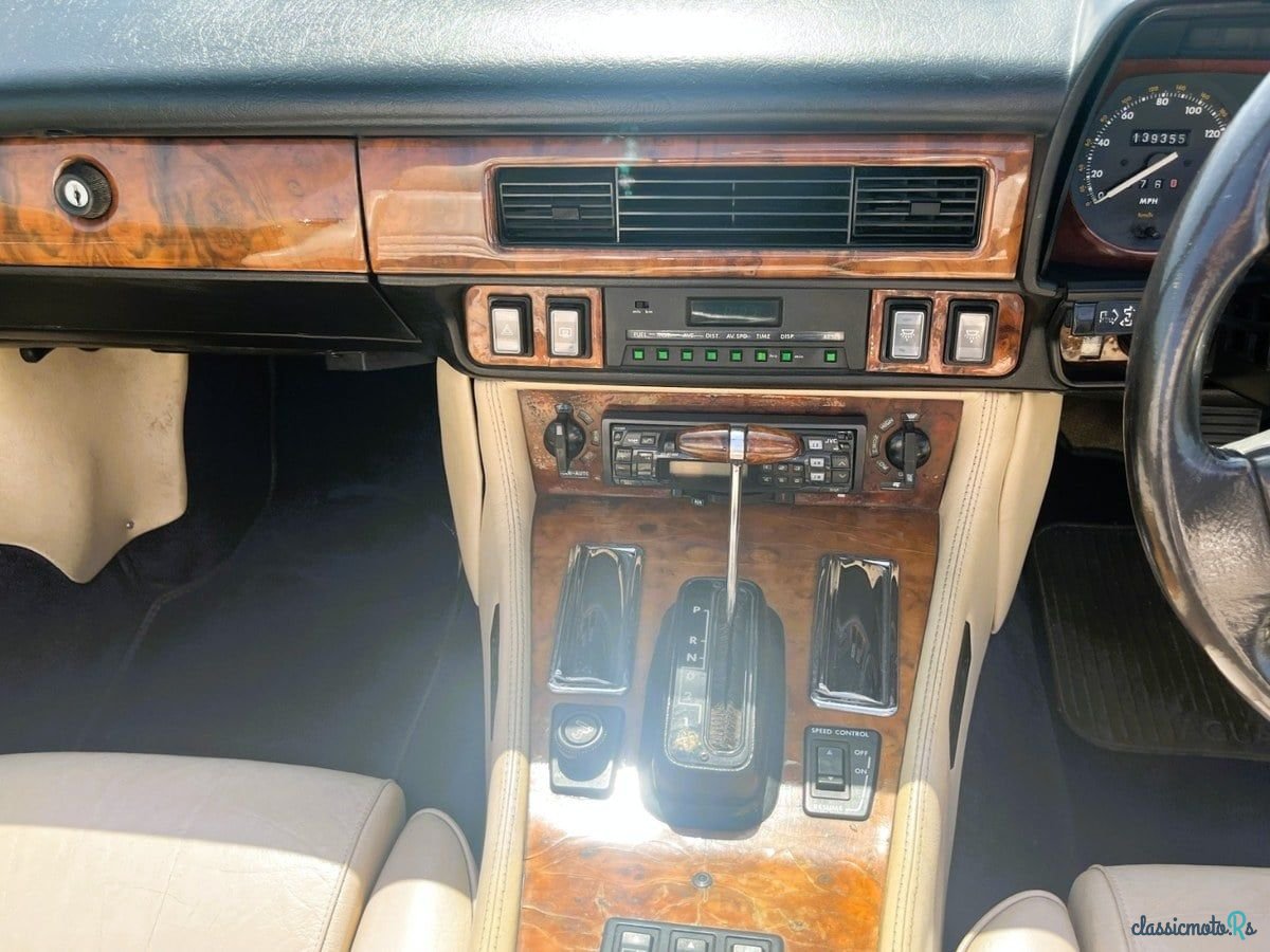 1989' Jaguar XJS photo #5