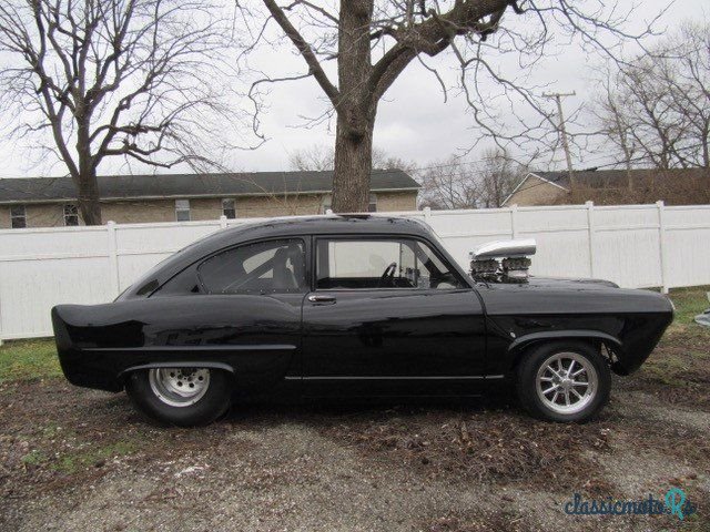 1951' Henry J Deluxe photo #5