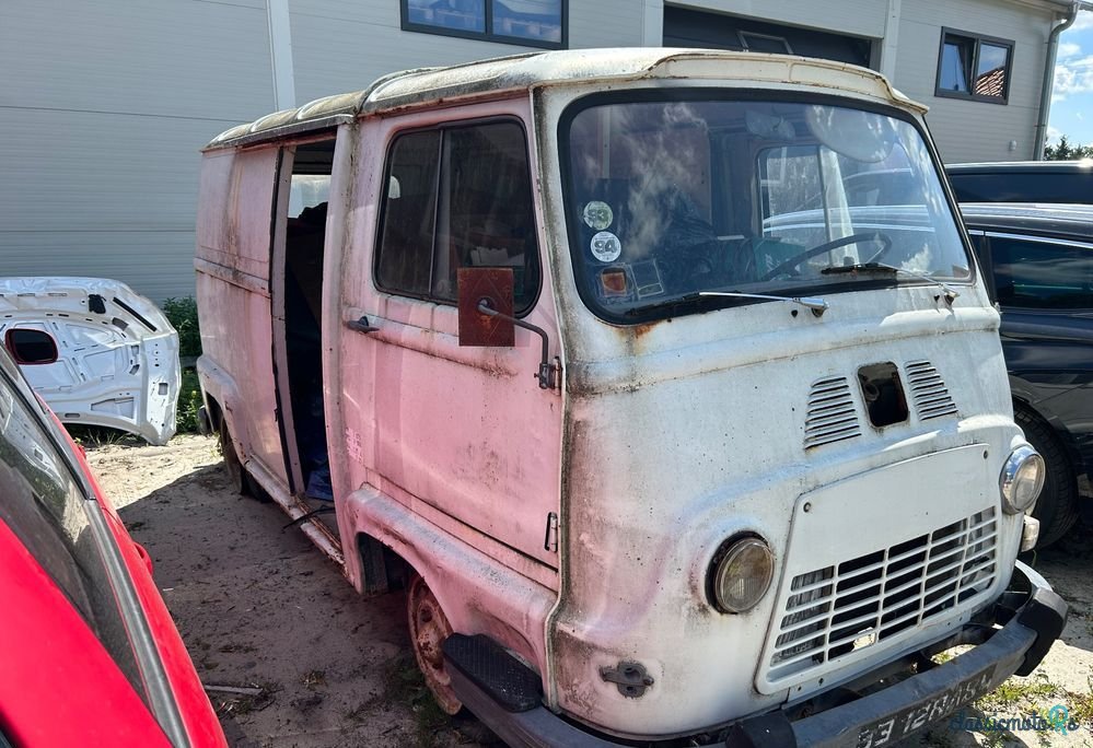 1970' Renault Estafette photo #2