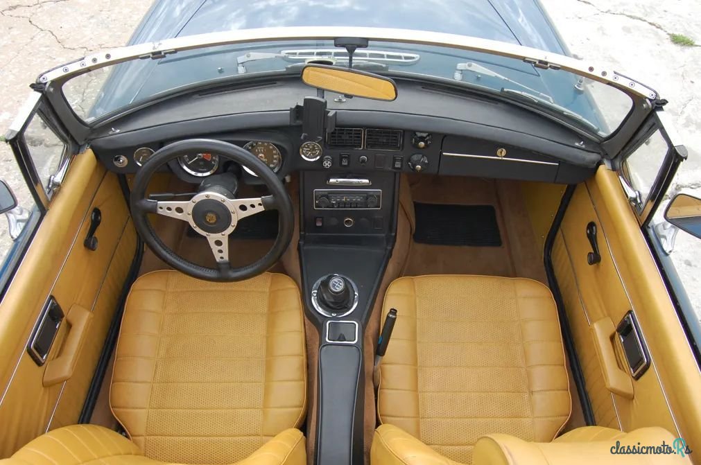 1973' MG MGB photo #6