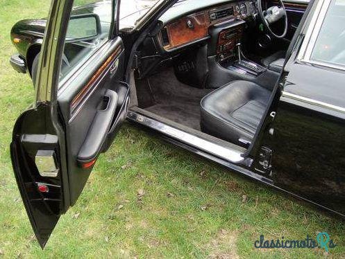 1986' Daimler Double Six Series 3 photo #3