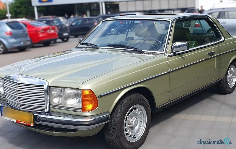 1980' Mercedes-Benz W123 photo #6