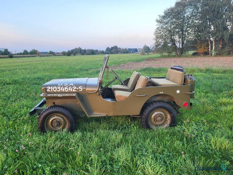 1943' Jeep Willys photo #2