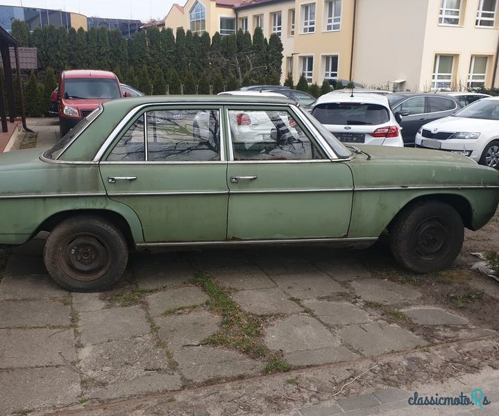 1974' Mercedes-Benz W115 photo #6