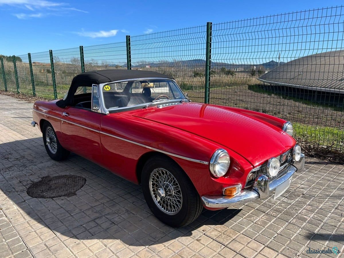 1964' MG MGB photo #2