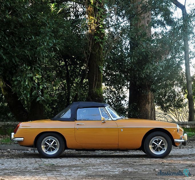 1971' MG MGB photo #5