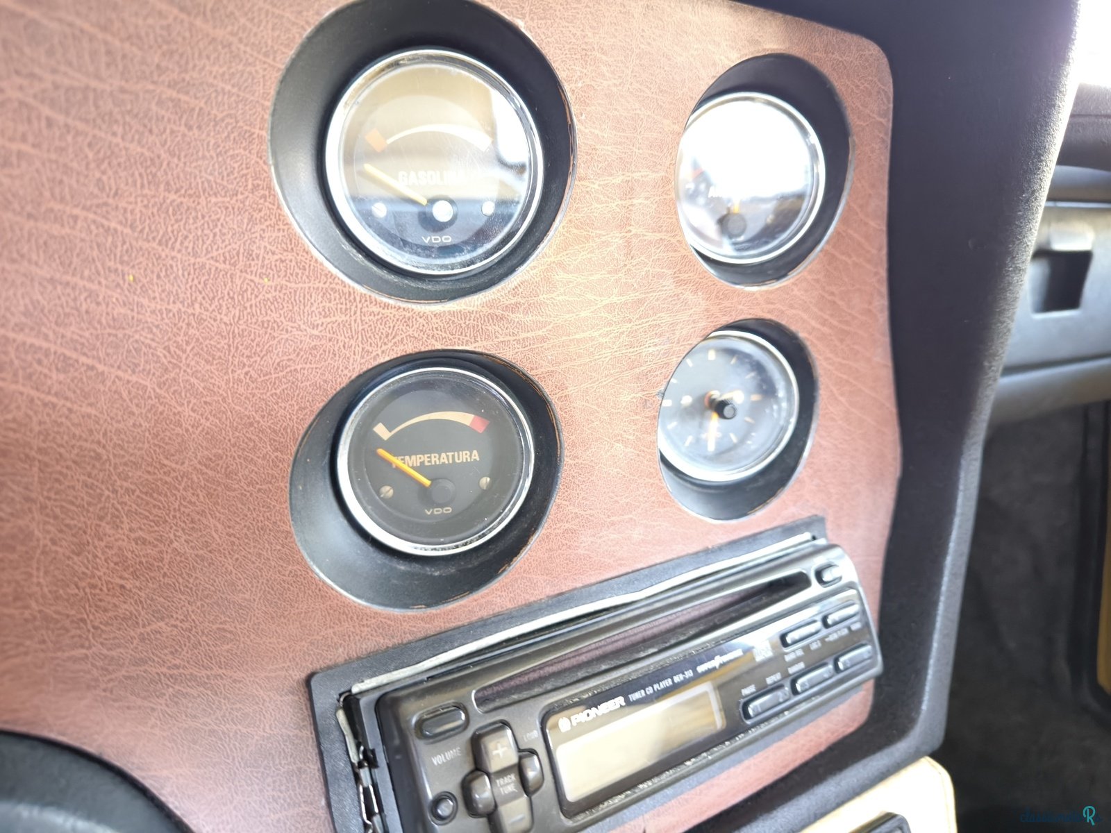 1974' Volkswagen SP2 photo #4