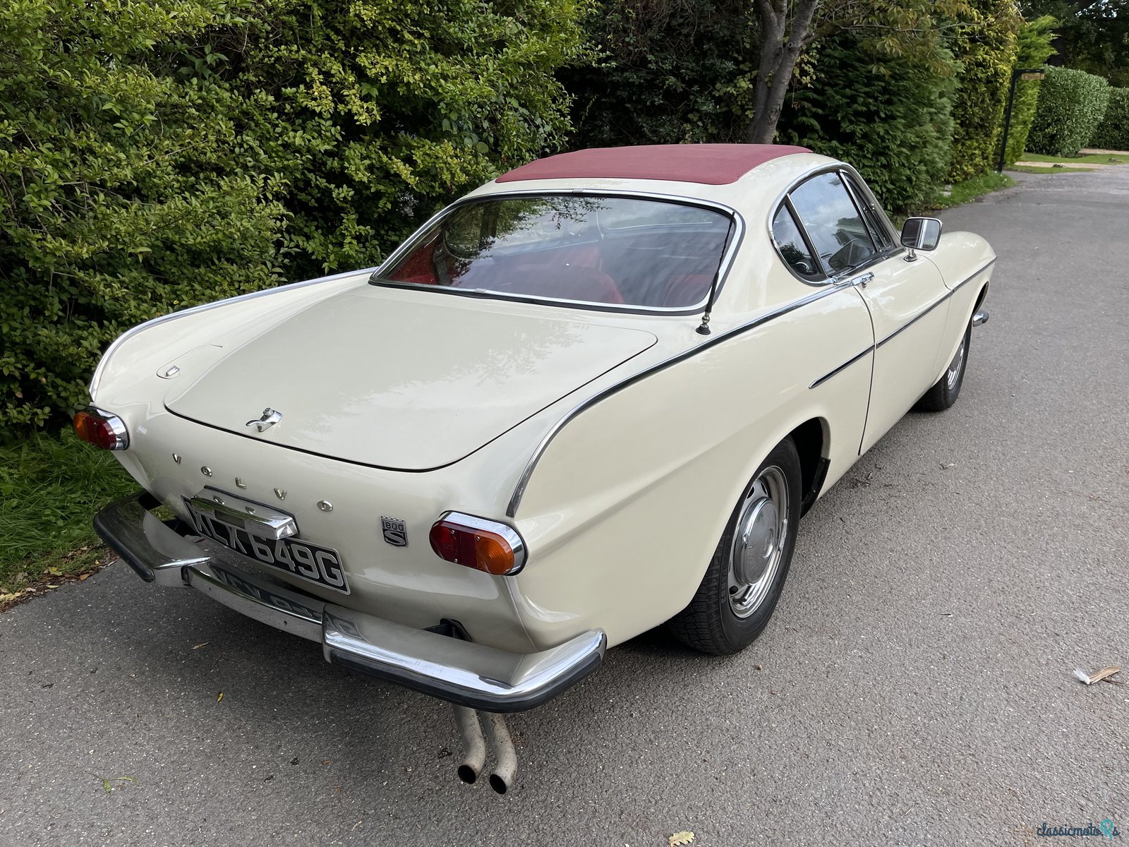 1968' Volvo P1800S photo #6