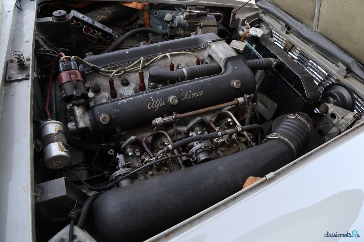 1961' Alfa Romeo 2000 photo #4