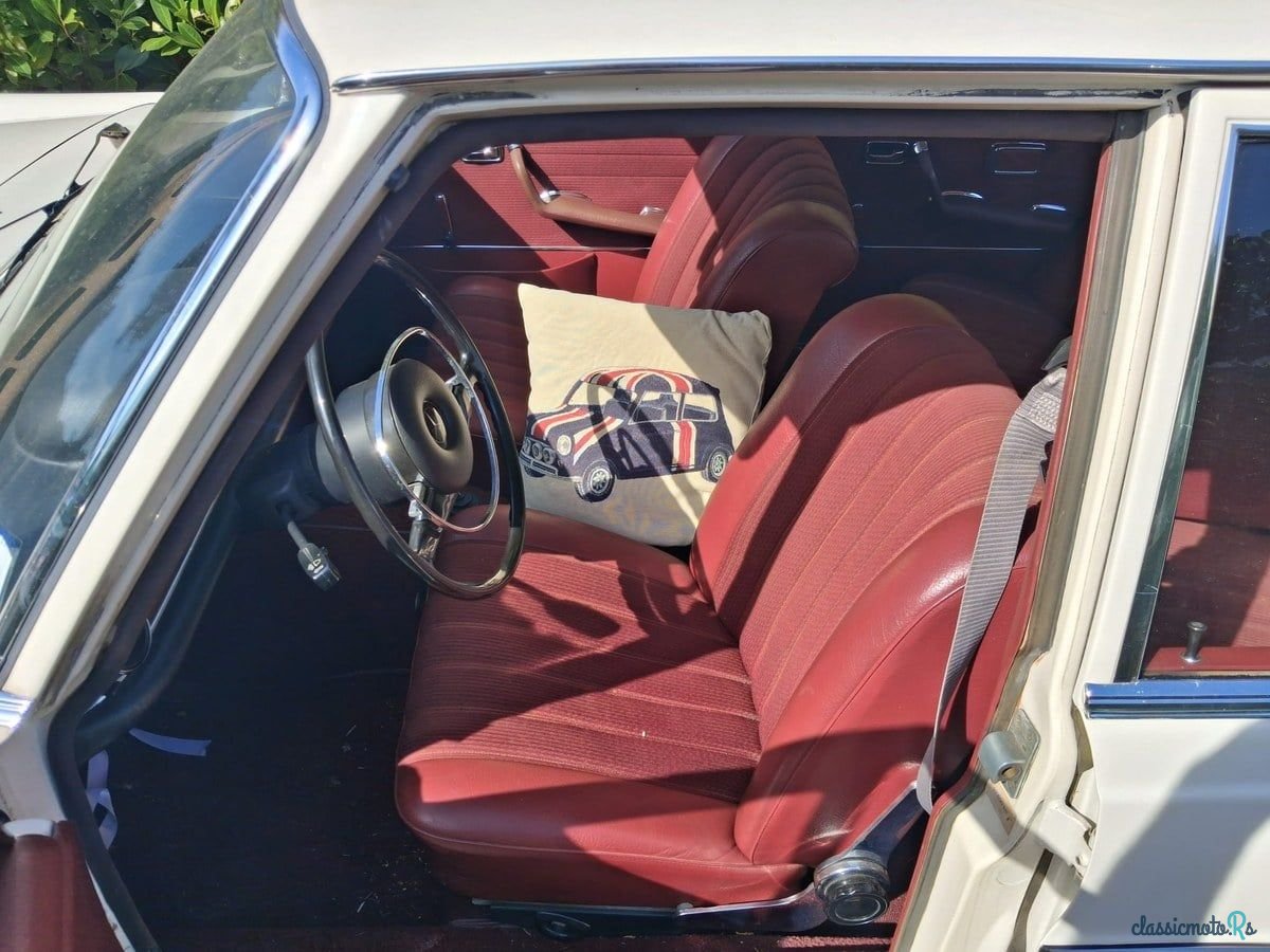 1968' Mercedes-Benz 280 photo #5