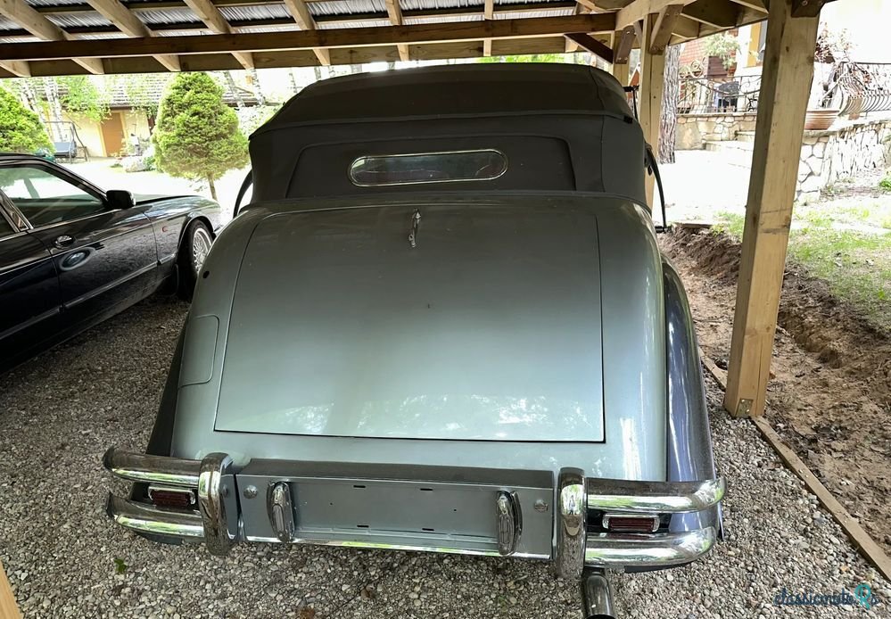 1950' Jaguar MK V photo #3