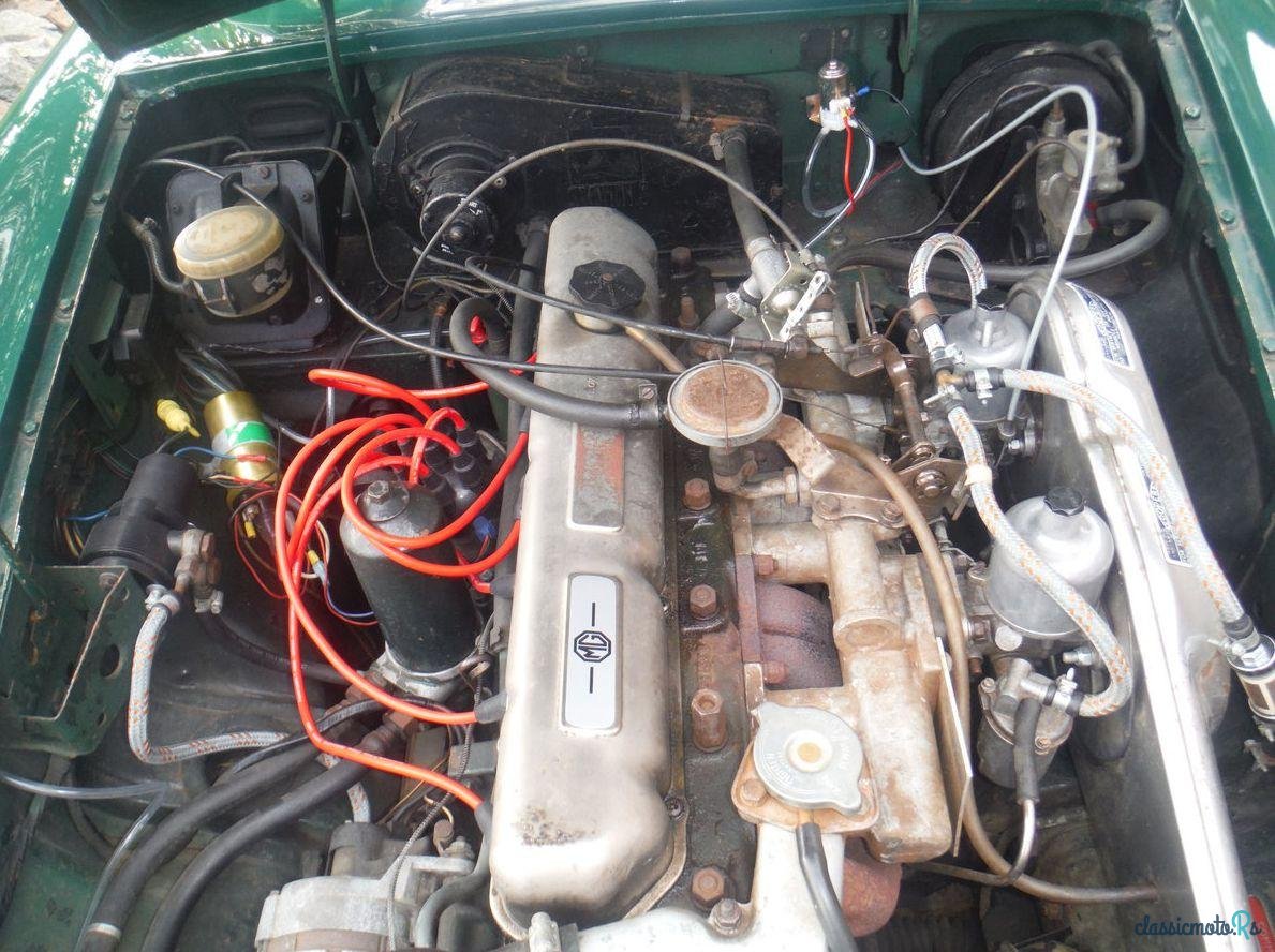 1969' MG MGC photo #3