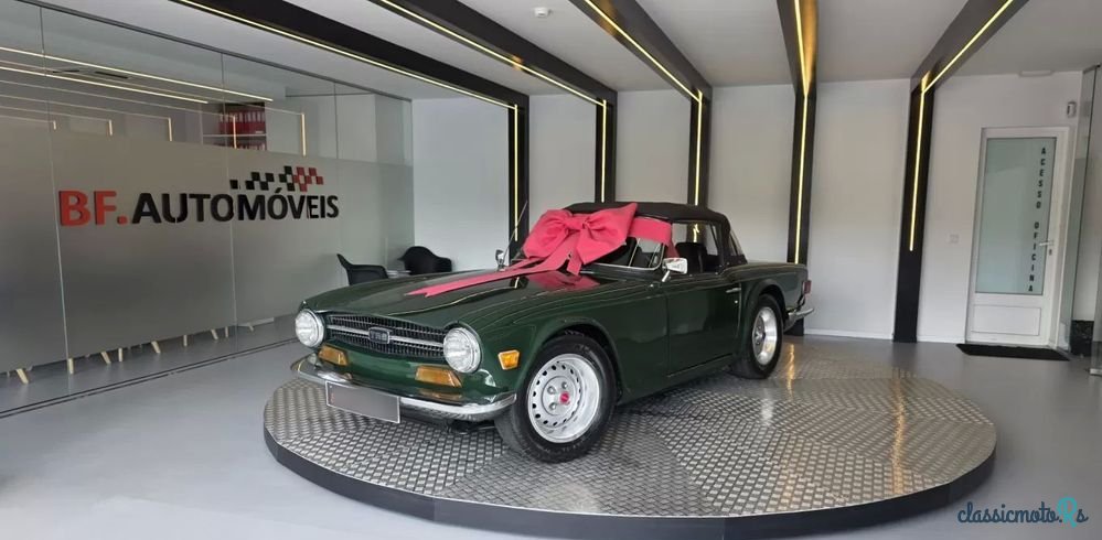 1970' Triumph TR6 photo #2
