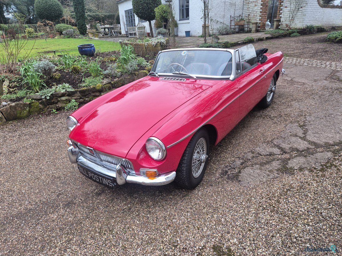 1967' MG MGB photo #1