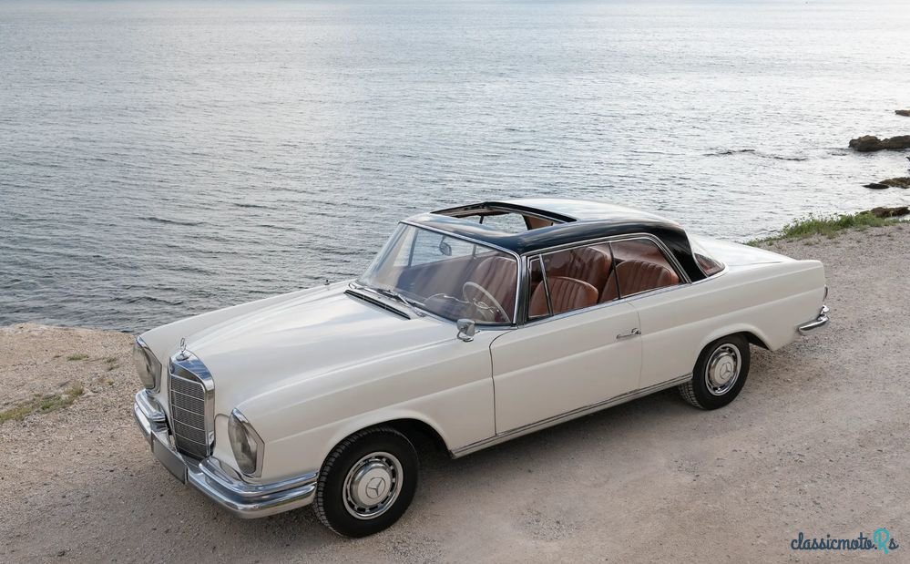 1962' Mercedes-Benz 220 photo #1